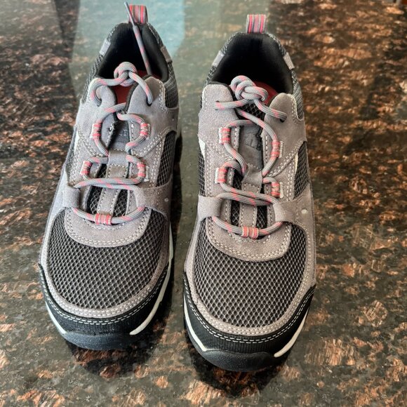 LL Bean Boots Trail Model Hiker 4 Woman's sz 11 Gray Waterproof Low Top - Picture 2 of 11